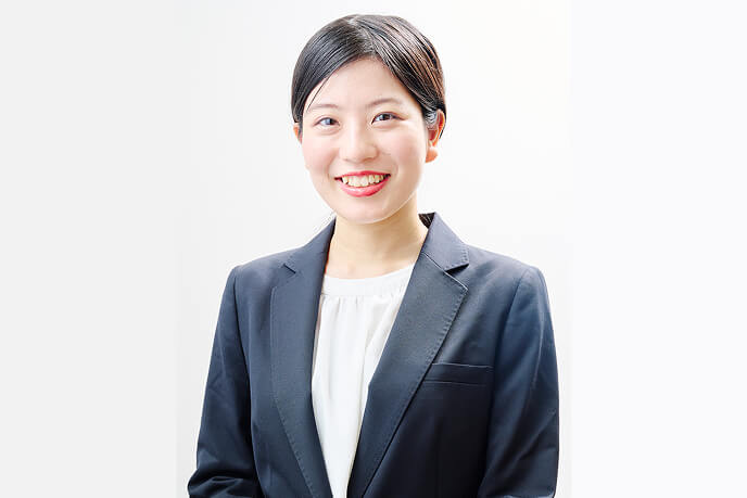 営業部 田中 萌子