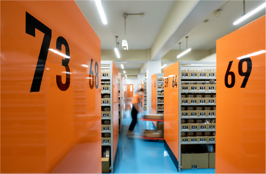 100社の商品をお預かりしています